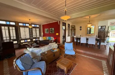Casa em piatã 5 qt sendo 2 suítes bastante área verde condomínio arborizado