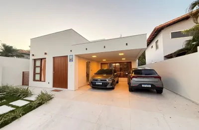 Casa térrea 3/4 sendo 2 suítes com dependência completa espaço gourmet