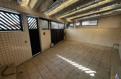 Casa com 3 quartos à venda na Rua Cidade de Guarujá, Vila Cascatinha, São Vicente