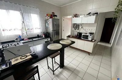 Casa com 3 quartos à venda na Rua Luiz Alves, Castelo, Santos