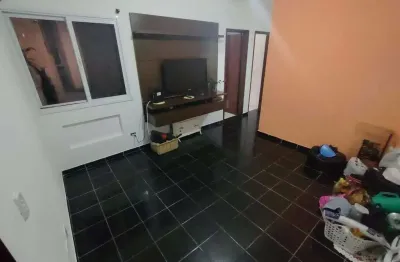 Apartamento com 2 quartos para alugar na Rua Érico Veríssimo, Vila Jockei Clube, São Vicente