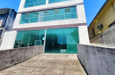 Edifício comercial com 1.278 m², subsolo e 3 lajes em localização privilegiada