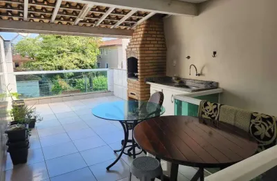 Casa à venda, 3 quartos, 1 suíte, 2 vagas, vila voturua - são vicente/sp