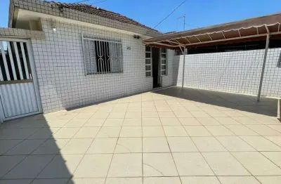 Casa com 2 quartos à venda na Rua Vera de Vicenzi Secco, Santa Maria, Santos