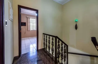 Sobrado à venda, 3 quartos, 2 vagas, embaré - santos/sp