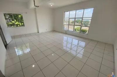 Prédio para alugar na Avenida Nossa Senhora de Fátima, Vila São Jorge, Santos
