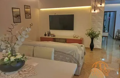 Casa à venda, 3 quartos, 3 suítes, 3 vagas, campo grande - santos/sp