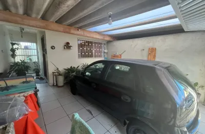 Casa moderna com 2 suítes e 2 vagas à venda no jardim guassú – excelente oportunidade