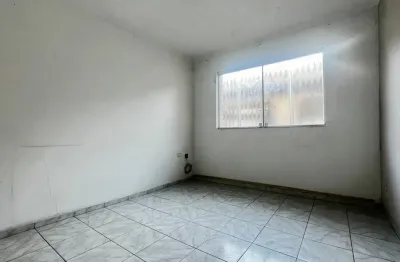 Apartamento à Venda no Embaré com 2 Dormitórios e Garagem Coletiva