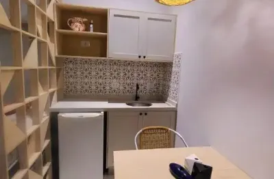 Viva na Quadra da Praia! Studio de Luxo com 1 Dormitório e Vaga na Ponta da Praia