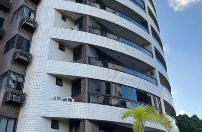 Apartamento com 3 quartos para alugar na Avenida Doutor Malaquias, Graças, Recife