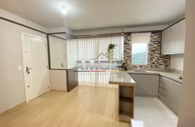 Apartamento com 2 quartos sendo 1 suíte e semi-mobiliado em brusque sc