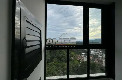 Apartamento no último andar na primeiro de maio em brusque sc