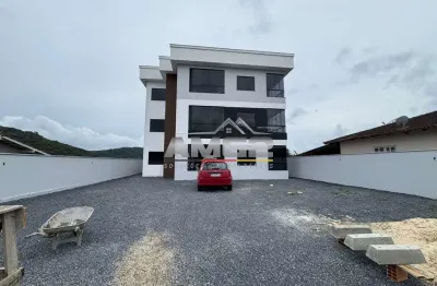 Apartamento com 2 dormitórios e 77m² no paquetá em brusque sc