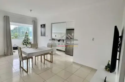 Apartamento com 2 quartos e sacada com churrasqueira em brusque