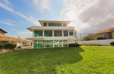 Casa triplex - 4 quartos com 4 suítes + closet + hidromassagem (700m²) por r$ 2.800.000 - interlagos - vila velha/es