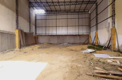 Galpão para alugar, 300 m² por r$ 7.500,02/mês - porto canoa - serra/es