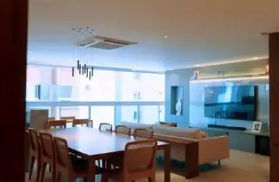 O melhor 2 suítes à venda a beira mar da praia de itapuã - vila velha - com 128m² e vista para o mar.