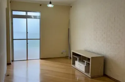 Lindo apartamento disponível para venda na Vila Curuça - 3/4, sala, cozinha, wc e vaga de garagem