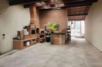 Casa para Venda em São Bernardo do Campo, Parque Terra Nova, 2 dormitórios, 2 banheiros, 3 vagas