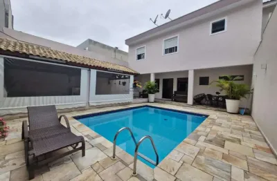 Sobrado para Venda em São Bernardo do Campo, Parque Espacial, 4 dormitórios, 1 suíte, 5 banheiros, 5 vagas