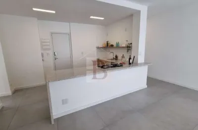 Imperdível oportunidade de adquirir um apartamento de 3 quartos em icaraí, niterói-rj: 1 suíte, 1 sala, 3 banheiros, 1 vaga de garagem e 120m².