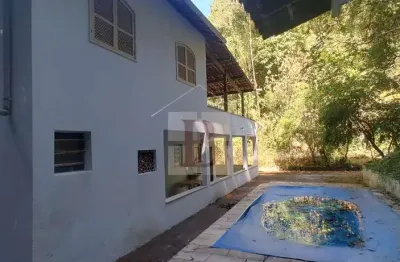 Imperdível: sítio à venda em são gonçalo-rj, rio do ouro - 4 quartos, varias vagas, 12.000m² de área!