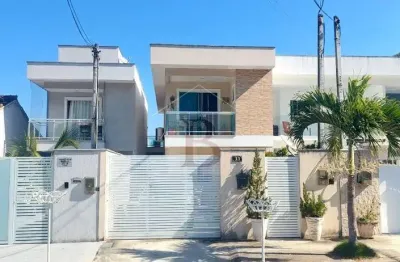 Casa com 3 quartos à venda na rua professor túlio perlingeiro, 31, piratininga, niterói por r$ 780.000
