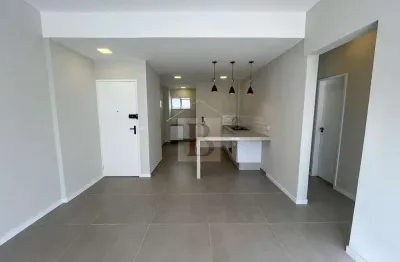 Apartamento à venda em Niterói-RJ, Jardim Icaraí: 2 quartos, 1 suíte, sala, 1 vaga de garagem, 85m² de área. Venha conferir!