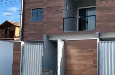 Casa duplex 2 quartos e 2 suítes com varanda na trindade sao gonçalo
