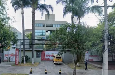 Predio comercial de alto padrão para locação em porto alegre - higienópolis: 1.096m², 4 banheiros e 15 vagas de garagem!