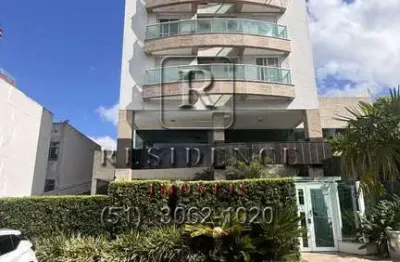 Apartamento para locação no coração de Porto Alegre: 3 quartos, 1 suíte, 2 salas, 2 banheiros, 2 vagas de garagem!