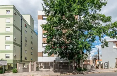 Apartamento à venda em Porto Alegre-RS, Passo da Areia: 3 quartos, 1 suíte, 2 salas, 2 banheiros, 2 vagas, 82m². Confira!