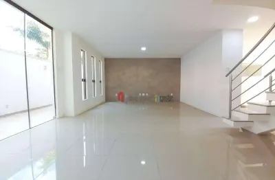 Casa em condomínio fechado com 3 quartos à venda na Rua Clorofila, Parque Guadalajara, Juiz de Fora