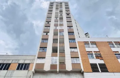 Apartamento com 2 dormitórios para alugar, 66 m² por R$ 1.576,83/mês - Centro - Juiz de Fora/MG