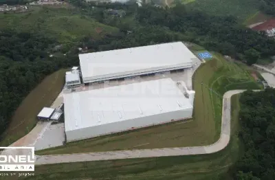 Galpão para locação na rodovia castelo branco, em araçariguama - sp