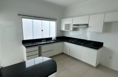 Casa com 4 quartos à venda no Alto Umuarama, Uberlândia 