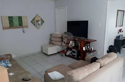 Casa com 4 quartos à venda na Rua Liberdade, Boqueirão, Santos