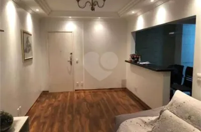 Apartamento com 2 quartos à venda no Itararé, São Vicente 
