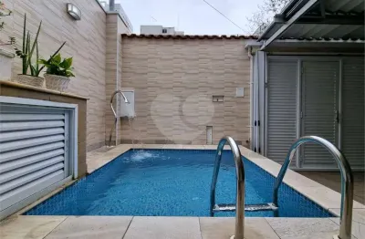Casa com 3 quartos à venda na Rua Vahia de Abreu, Boqueirão, Santos