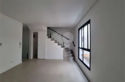 Casa com 2 quartos à venda na Rua Dom Lara, 81, Boqueirão, Santos