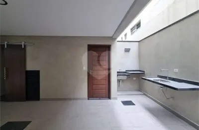 Casa com 2 quartos à venda no Ponta da Praia, Santos 