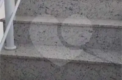 Casa com 3 quartos à venda na Rua Dom Lara, 148, Vila Valença, São Vicente