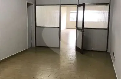 Sala comercial à venda na Rua Frei Gaspar, Centro, São Vicente