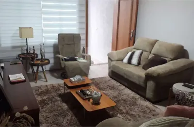 Casa com 3 quartos à venda na Rua Armando Backx, Demarchi, São Bernardo do Campo