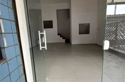 Sala comercial para alugar na Avenida Affonso Penna, Estuário, Santos