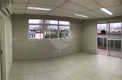 Sala comercial para alugar na Avenida Affonso Penna, Macuco, Santos