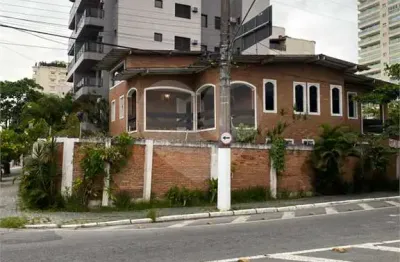 Casa com 4 quartos para alugar na Atlântica, Enseada, Guarujá