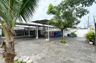 Terreno à venda na Doutor Antônio Guilherme Gonçalves, Vila Margarida, São Vicente