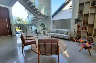 Casa com 5 quartos à venda na Ezio Renato João Mora, Jardim Acapulco, Guarujá
